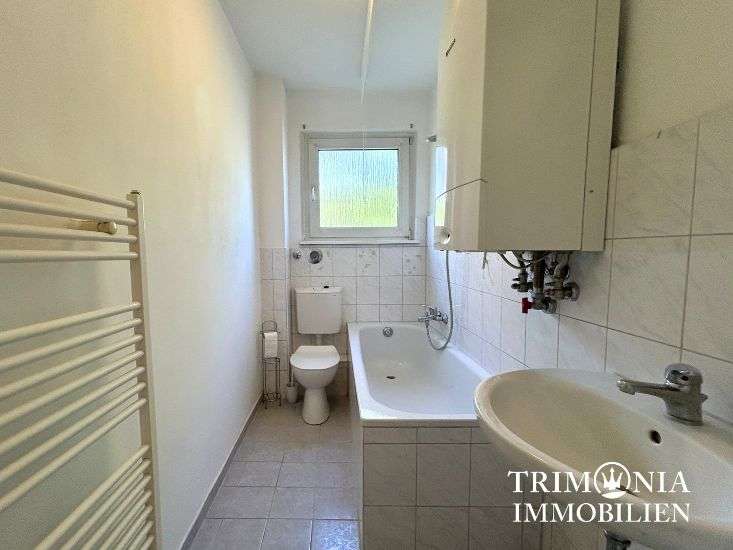 Renovierte 2-Zimmerwohnung mit separater Küche - Photo 1